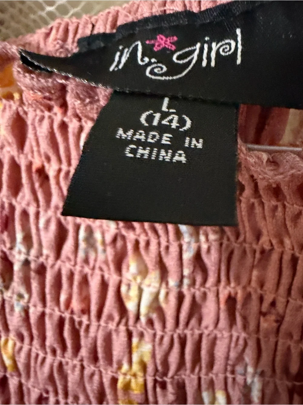 In Girl charming rose